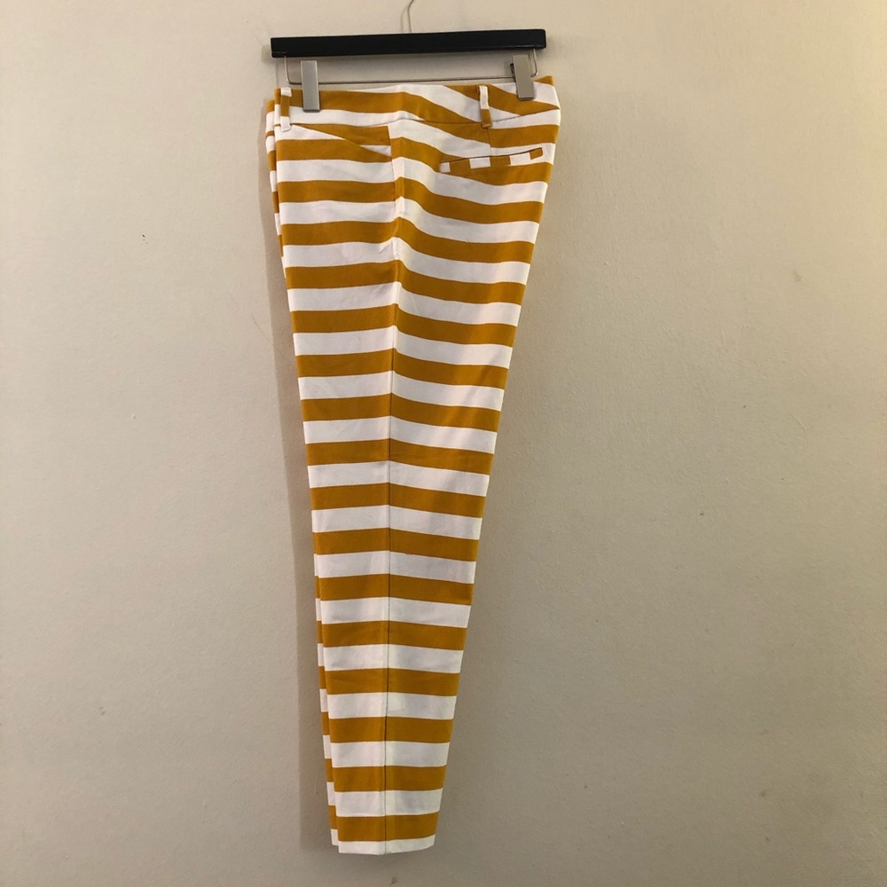 💜3/$24 mustard and white stripe ankle pants